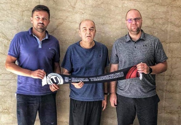 dusko vujosevic antrenor u bt cluj