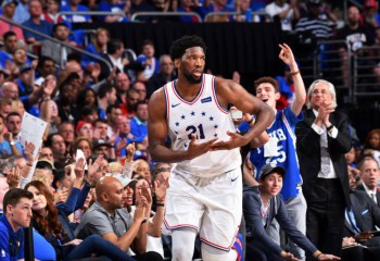 NBA: Philadelphia 76ers o învinge pe Toronto Raptors în primul meci jucat pe teren propriu
