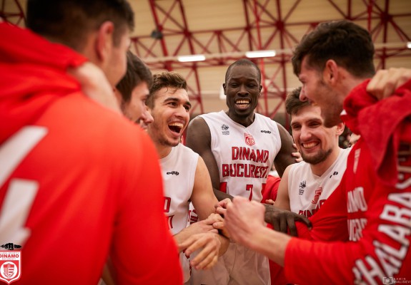 Ousmane Barro continuă la Dinamo Știința București