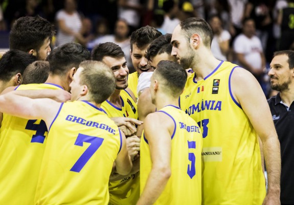 România a învins-o pe Slovacia la o diferență de 3 puncte după un final foarte tensionat