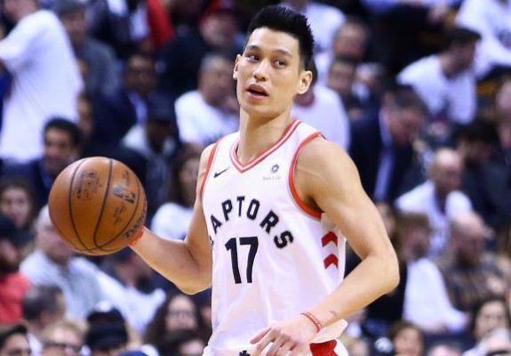 Jeremy Lin merge în China