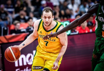 Australia se califică în optimi după victoria cu Senegal