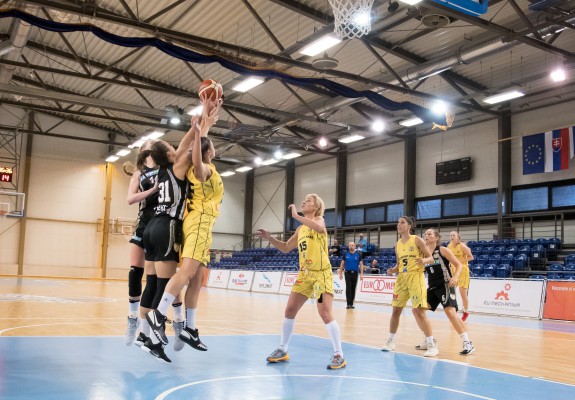 FCC Baschet Arad cedează la un punct în prelungiri cu BEAC Ujbuda la Diplomat Cup