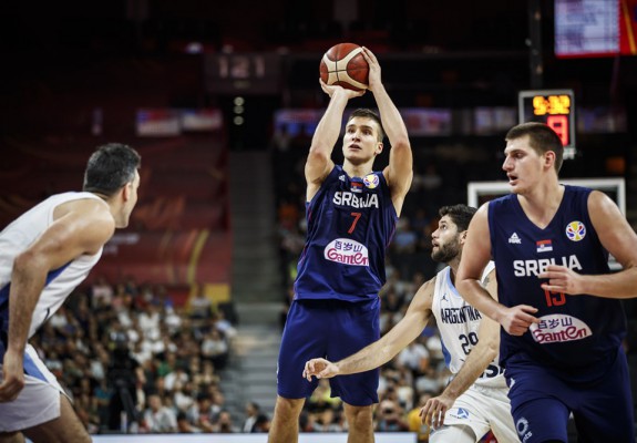 Bogdan Bogdanovic a marcat mai multe triple decât șapte naționale de la Campionatul Mondial