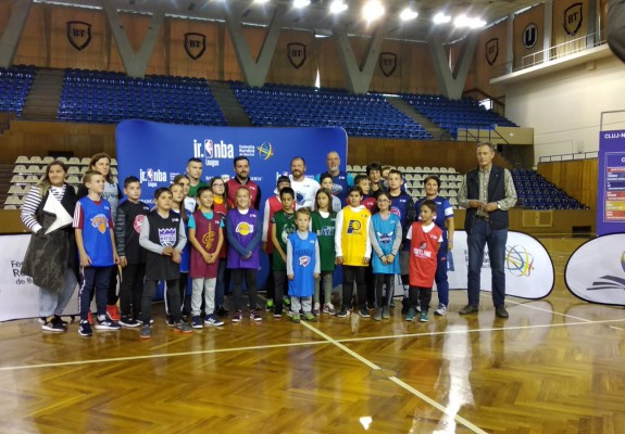 Luni (23.09), în Cluj-Napoca, a avut loc tragerea la sorți pentru Jr. NBA League
