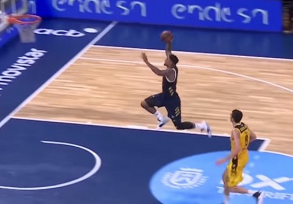 Jordan Mickey, slam dunk de la libere în ultima victorie a lui Real Madrid. Video