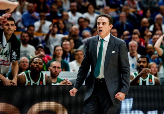 Rick Pitino ar putea deveni antrenorul naționalei Greciei