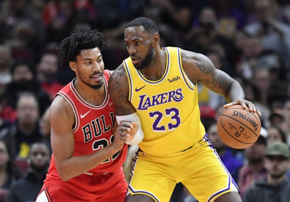 Revenire de la -19 pentru Los Angeles Lakers, formație ce obține a 6-a victorie consecutivă