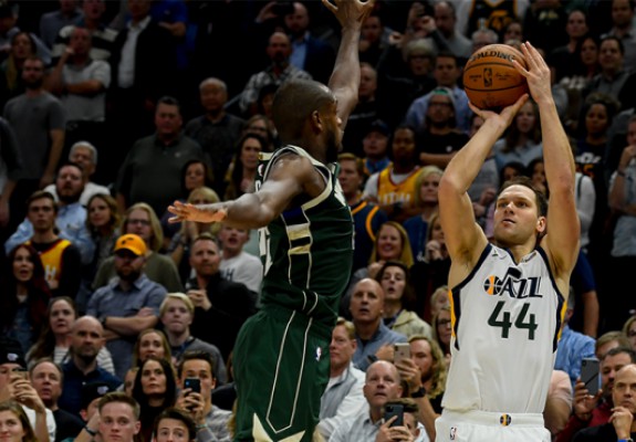 Bojan Bogdanovic, buzzer-beater împotriva lui Giannis Antetokounmpo și Milwaukee Bucks