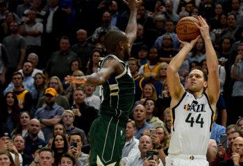 Bojan Bogdanovic, buzzer-beater împotriva lui Giannis Antetokounmpo și Milwaukee Bucks