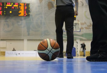 Editorial. Haideți să avem mai multă răbdare cu arbitrii din baschetul românesc