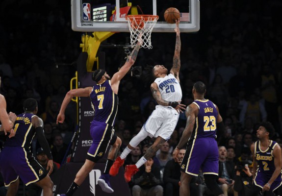 Markelle Fultz, triple-double împotriva lui LeBron James și Los Angeles Lakers