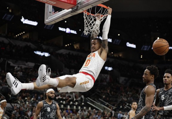 Atlanta Hawks a câștigat pentru prima oară în San Antonio după aproape 23 de ani