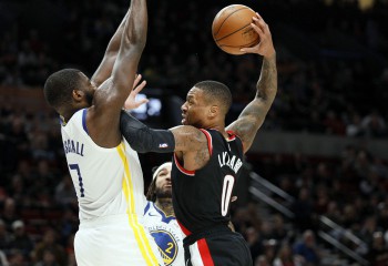 Career-high pentru Damian Lillard în victoria cu Golden State Warriors. Video