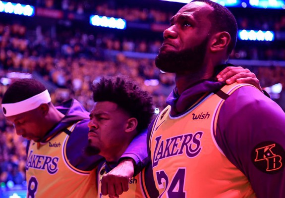 „Mamba out, but not forgotten” - cuvintele care au descris cea mai dificilă seară din istoria lui Lakers