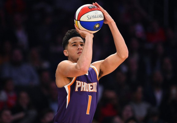 Devin Booker îl înlocuiește pe accidentatul Damian Lillard în All-Star Game