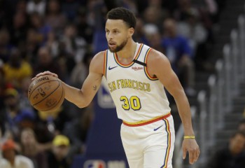 Stephen Curry a revenit pe parchet. Video