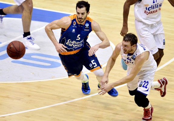 Baschet.ro vă prezintă pe 1 aprilie duelul integral dintre CSU Asesoft Ploiești și Valencia, din EuroCup 2015 - Last 32