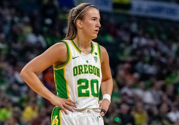 Sabrina Ionescu a fost selectată cu prima opțiune în WNBA, de New York Liberty