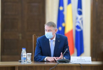 Klaus Iohannis: „Până în 15 mai, stați acasă! După 15 mai vom putea să ne mișcăm mai liber”