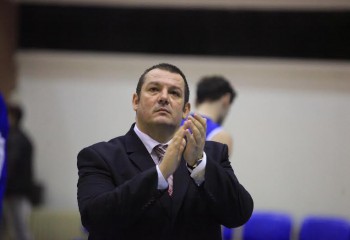 Dragan Petricevic va fi invitatul Baschet.ro, unde va vorbi despre sezonul 1997/1998 al celor de la Poli Moldrom Iași