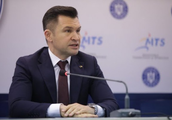 Ionuț Stroe: „Antrenamentele vor putea fi reluate gradual, respectând 4 etape”