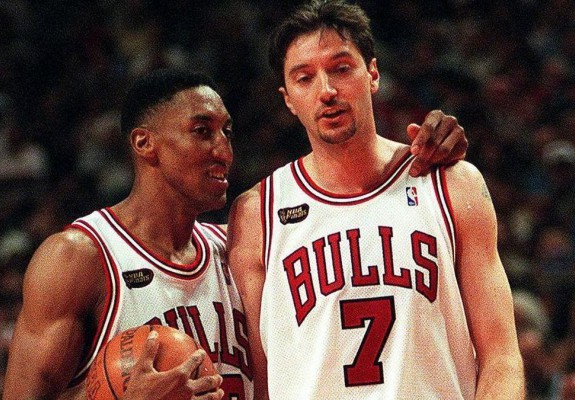 Meciul în care Scottie Pippen a refuzat să dea pasa decisivă pentru Toni Kukoc. Video