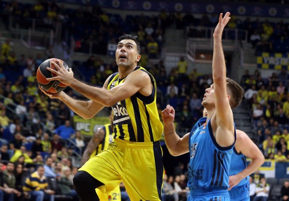 Kostas Sloukas, aproape de Real Madrid