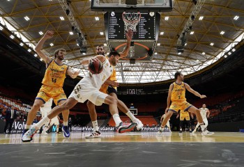 Valencia și Real Madrid și-au respectat statutul de favorite în primul meci de la reluarea Ligii ACB