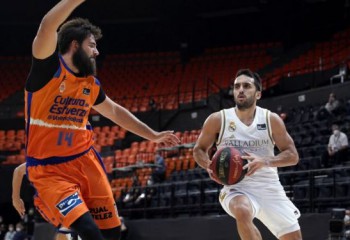 Real Madrid câștigă derby-ul cu Valencia