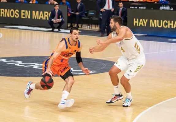 Real Madrid este dispusă să achite clauza de reziliere pentru Alberto Abalde