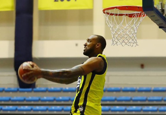 Derrick Williams a ajuns la un acord cu Valencia