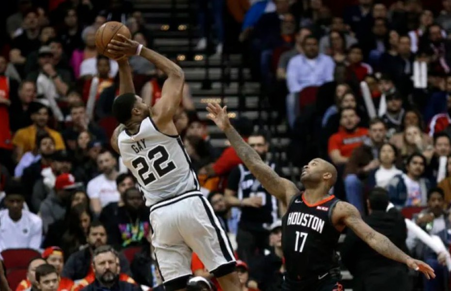 Oferta SuperBet pentru meciurile din această seară din NBA