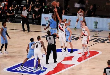 Portland Trail Blazers și Memphis Grizzlies se duelează pentru ultimul loc disponibil în playoff-ul NBA