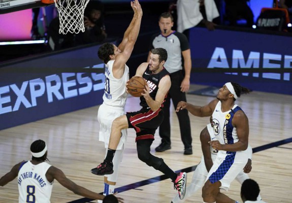 Miami Heat a tranşat în patru meciuri seria cu Indiana Pacers