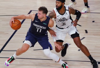 Marcus Morris l-a călcat pe Luka Doncic pe glezna accidentată
