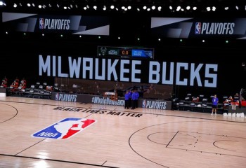 Jucătorii din NBA au decis reluarea playoff-ului, după protestul de miercuri
