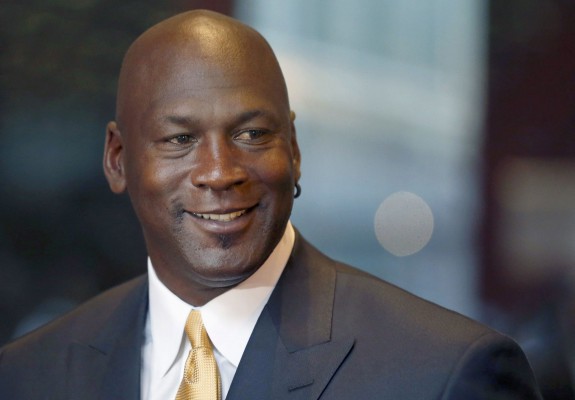 Michael Jordan a acţionat ca un intermediar între jucători şi patronii din NBA