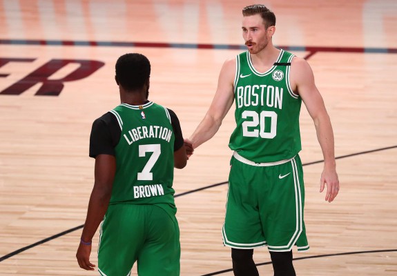 Boston Celtics câștigă meciul 3 al seriei cu Miami Heat