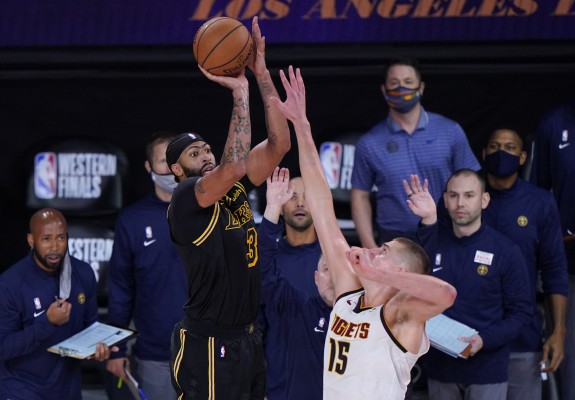 Anthony Davis a strigat „Kobe” după lovitura câștigătoare cu Denver Nuggets