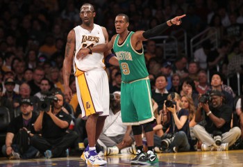 Rajon Rondo urcă în topul celor mai buni pasatori din istoria playoff-ului NBA