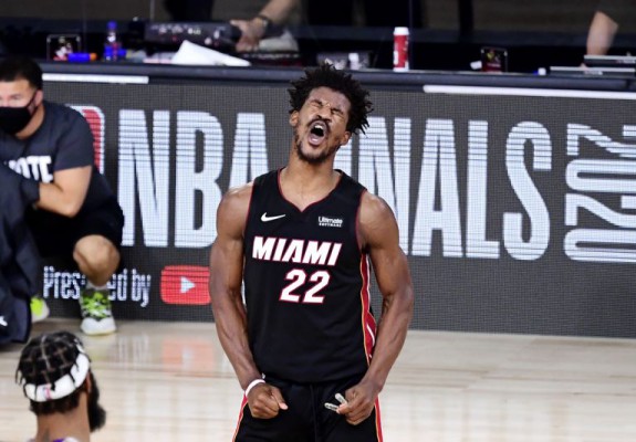 Miami Heat a câştigat meciul 3 al finalei NBA cu Los Angeles Lakers. Video