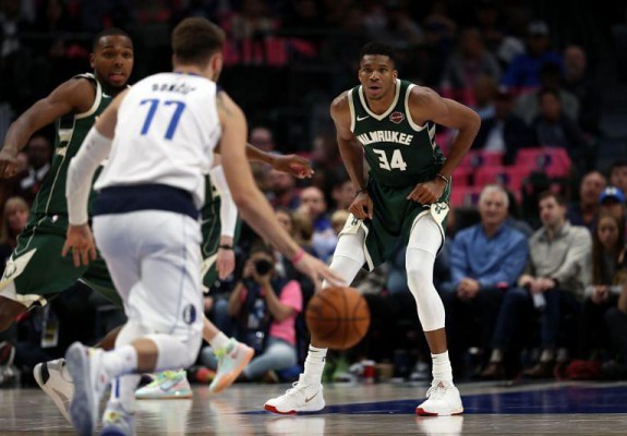 Giannis Antetokounmpo, principala țintă a celor de la Dallas Mavericks