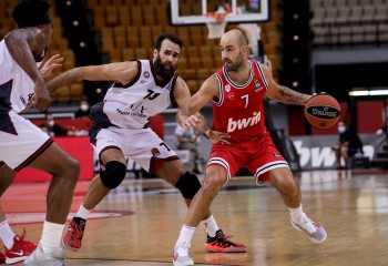 Olympiacos învinge pe Olimpia Milano într-un duel tare din etapa a 3-a din Euroligă