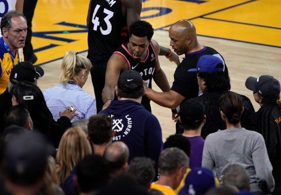 Toronto Raptors ar putea juca partidele de pe teren propriu pe teritoriul Statelor Unite ale Americii