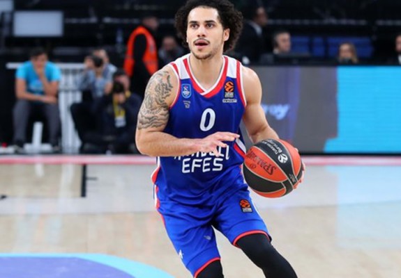 Shane Larkin poate debuta în noul sezon al Euroligii vineri, 30 octombrie