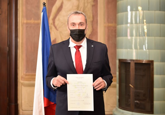 Ronen Ginzburg a obținut cetățenia cehă