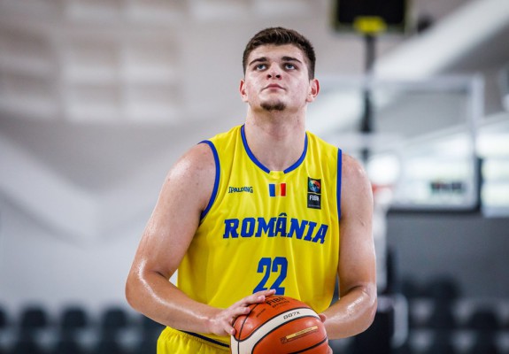 Ștefan Grasu, nominalizat pentru trofeul de MVP la EuroBasket U16 – divizia B