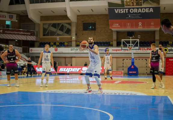 Dragoş Diculescu: „Suntem binecuvântaţi că după atât timp putem juca baschet”