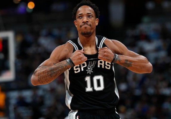 DeMar DeRozan a optat să rămână la San Antonio Spurs